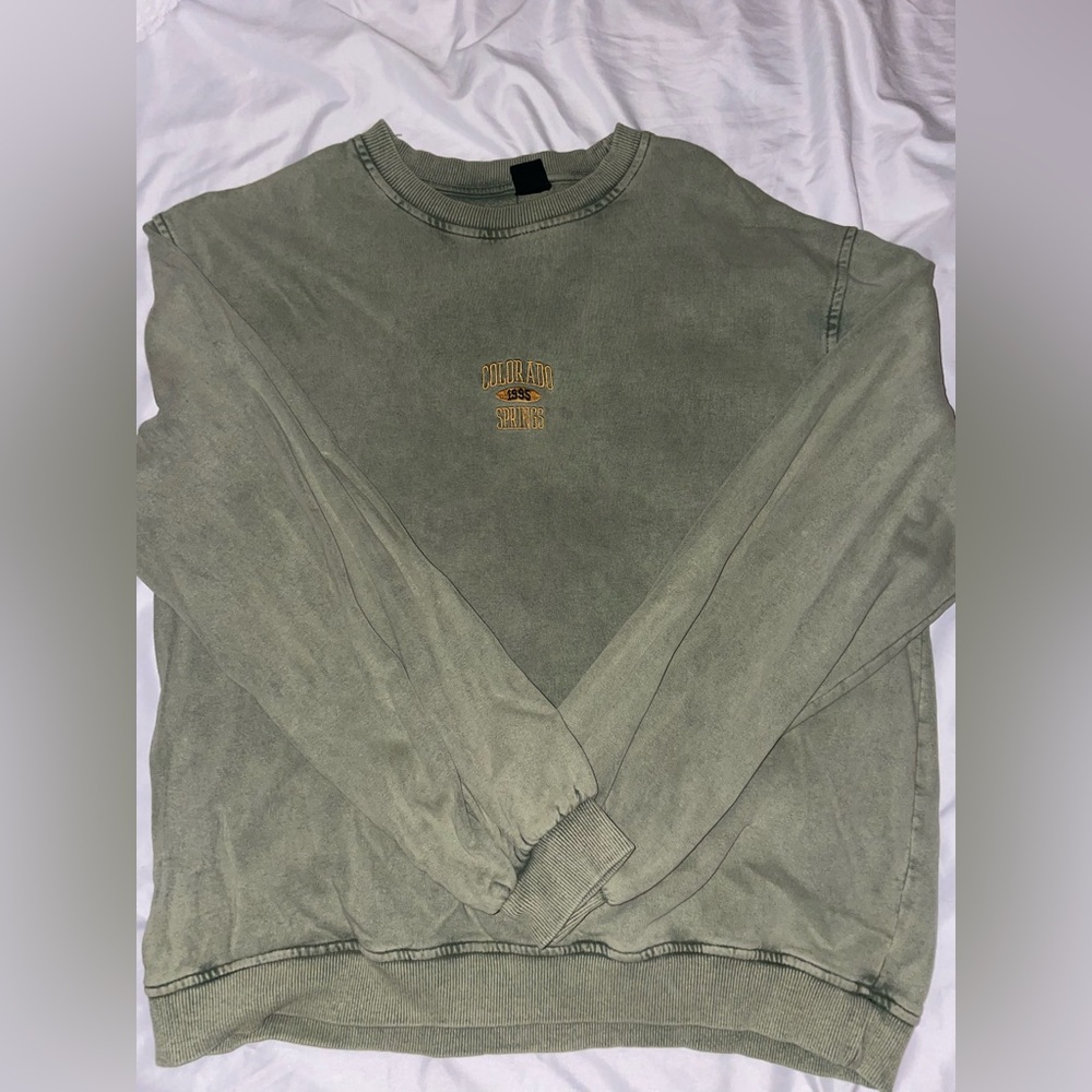 Urban Outfitters Crewneck